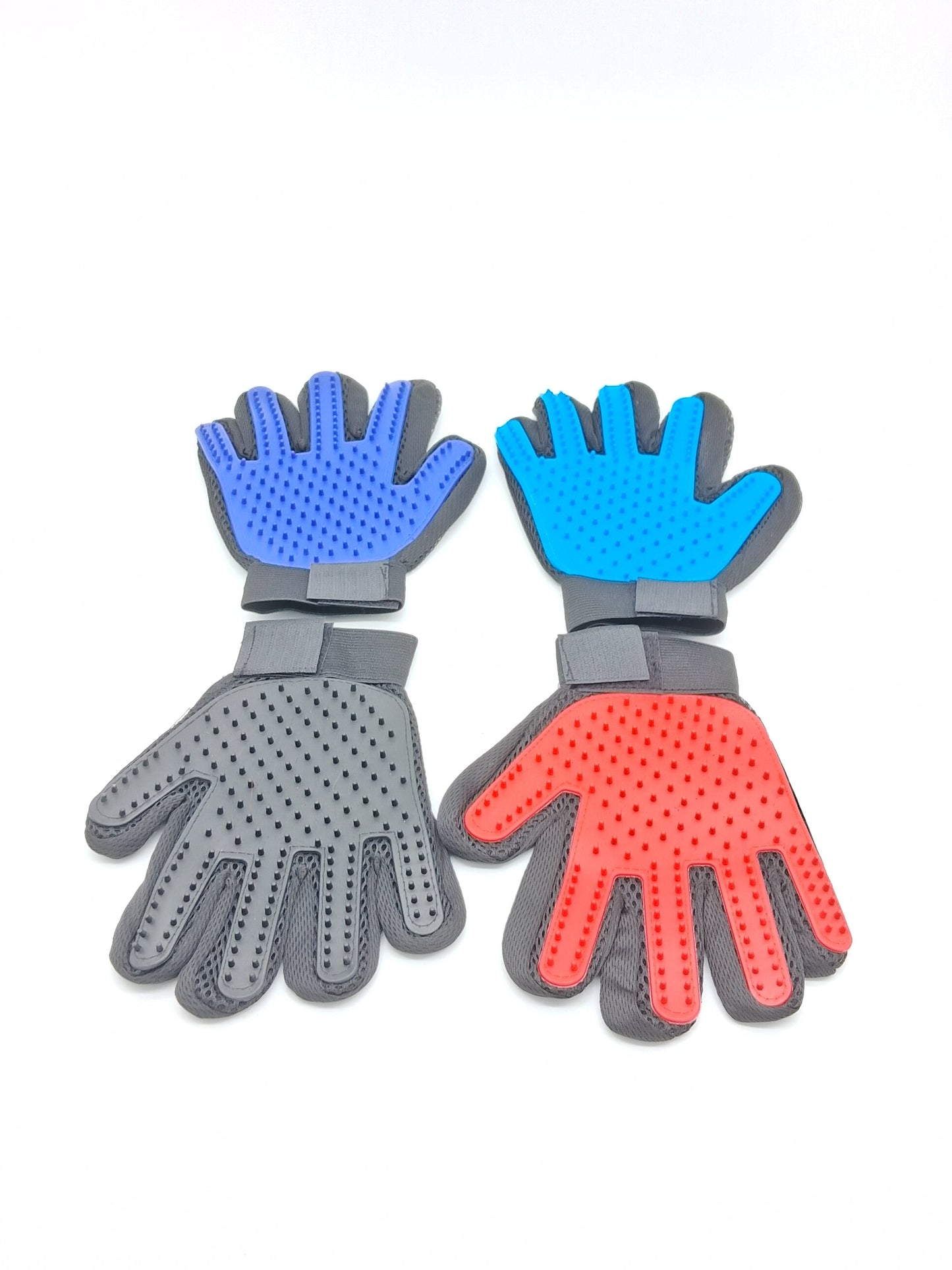 Grooming Glove by Toys N Treats Box