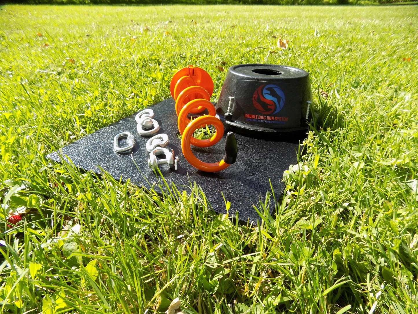 Double Dog Run Tangle-free Two Dog Tie Out Stake by Infinitely Tied