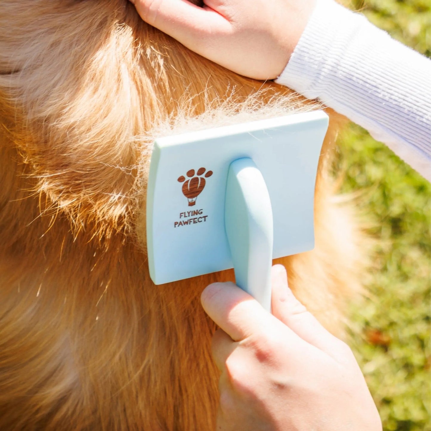 Curved Slicker Brush - Heavy Duty Grooming with Ease