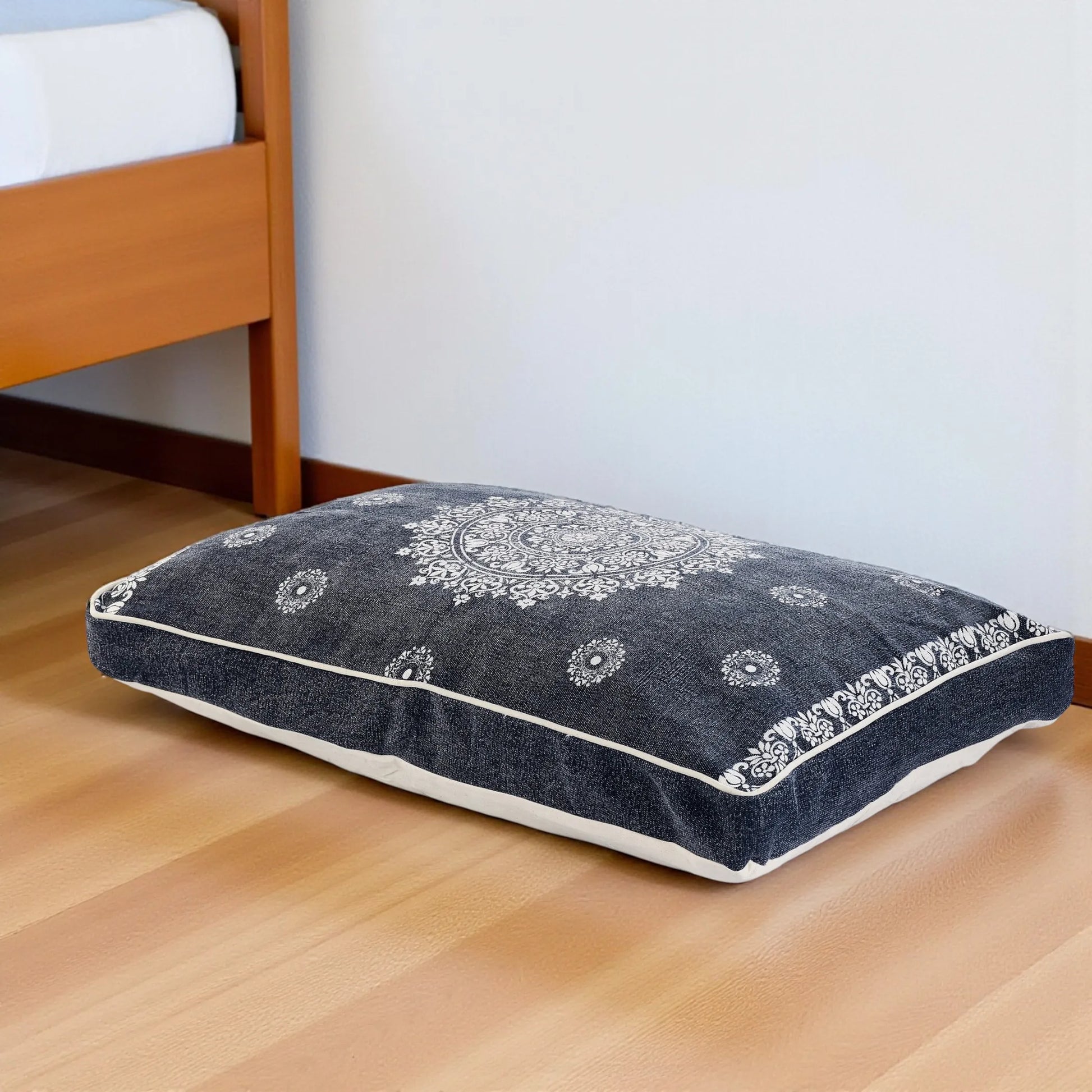 24" X 36" Stonewashed Blue Medallion Pillow Style Pet Bed With Removable Cover by HomeRoots