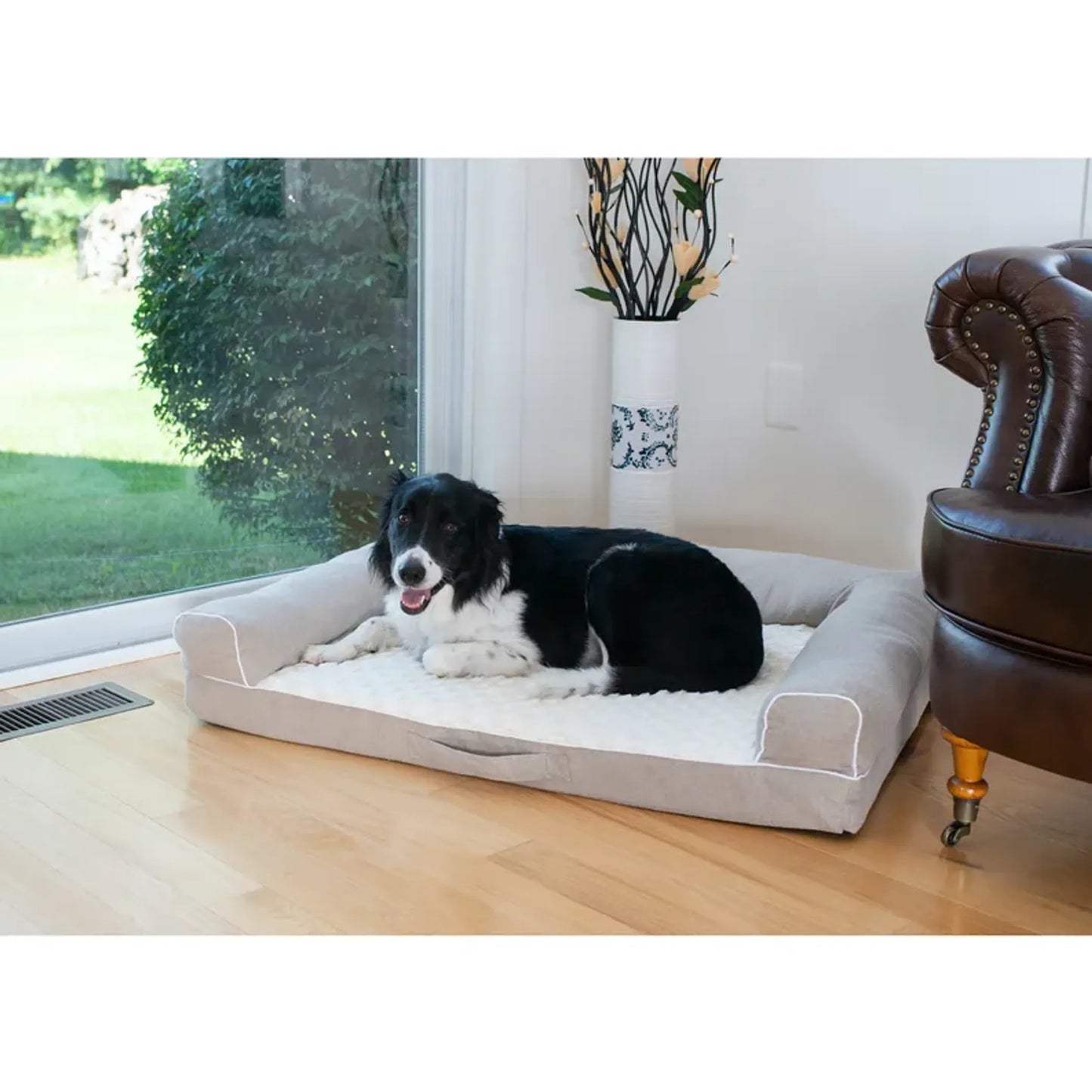 Armarkat D07B Medium Bolstered Pet Bed Cushion W Memory Foam by AeroMark