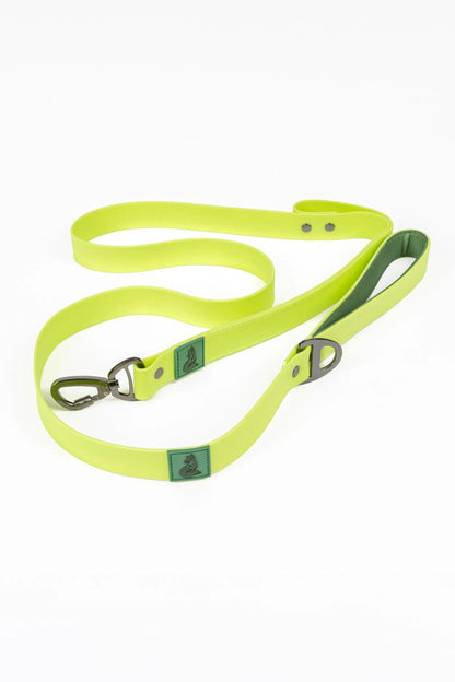 Mossy Pine Waterproof Leash by Aria the Fox