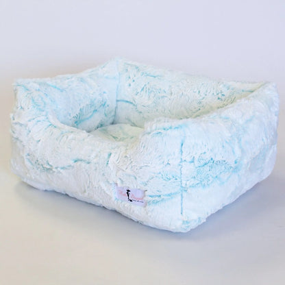 Whisper Dog Bed by Hello Doggie Inc.