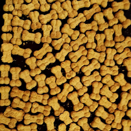 Roscoe And Stellas Grain Free Mini Bone Treats Blueberry by Titan's Tails & Treats